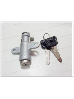 กุญแจล็อคเบาะตัวนอก VR150, TZR