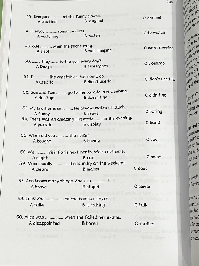 ►อังกฤษสอบเข้าม.1◄ หนังสือกวดวิชา Vision Center อังกฤษ ตะลุยโจทย์สอบเข้าม.1ประเภททั่วไป มีโจทย์ทั้งหมด 11 ชุด + Hello Test อีก 2 ชุด รวมทั้งหมด 13 ชุด จดบางหน้า และไม่มีเฉลย