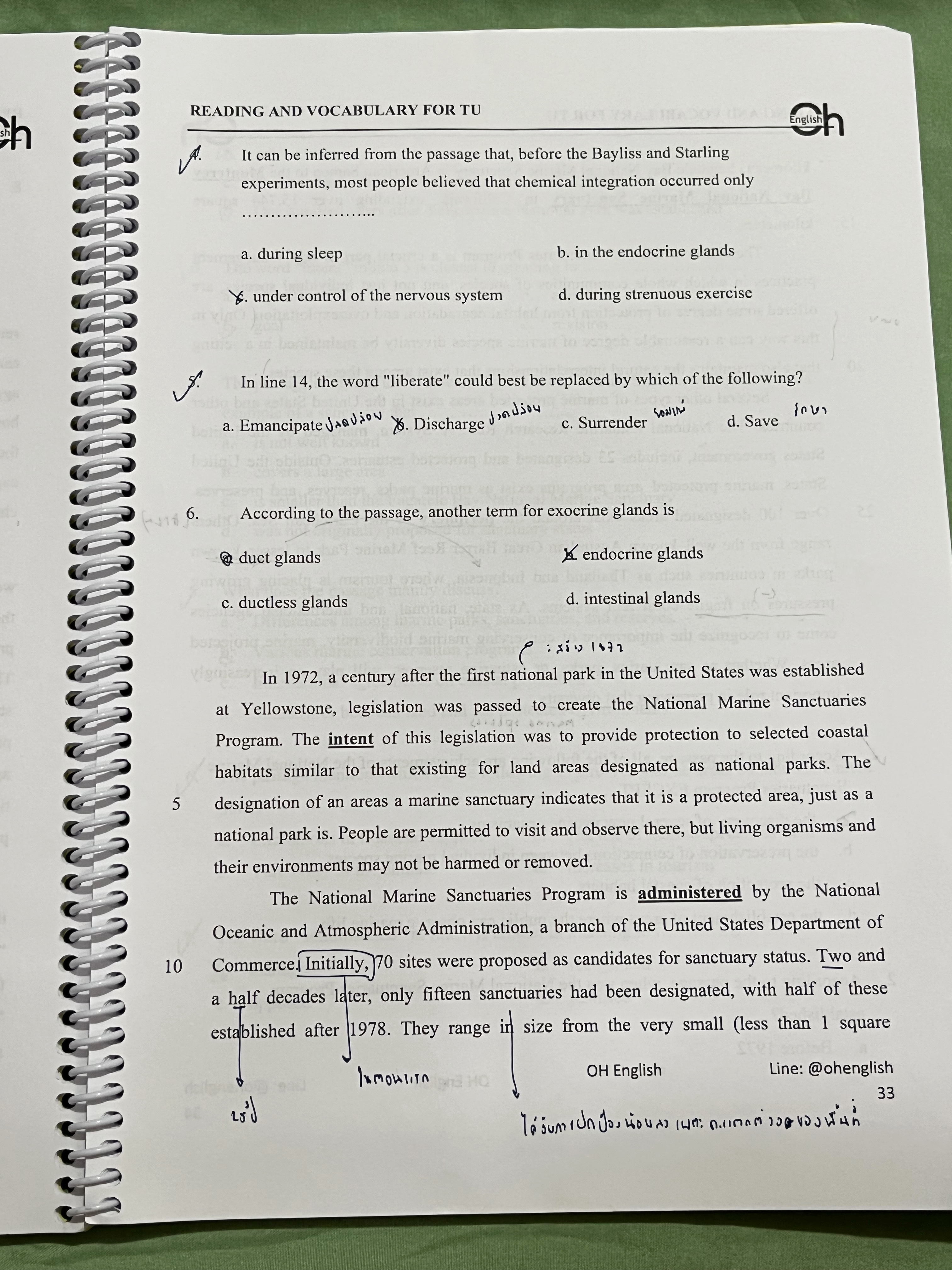 ►อังกฤษเข้าเตรียม◄ หนังสือครูพี่ OH เล่ม Reading and Vocabulary For TU มีโจทย์เพื่อเตรียมตัวสอบเข้าเตรียมอุดม จดครบเกือบทั้งเล่ม จดละเอียด โจทย์บางข้อเว้นว่างไปและไม่มีเฉลย หนังสือเล่มใหญ่