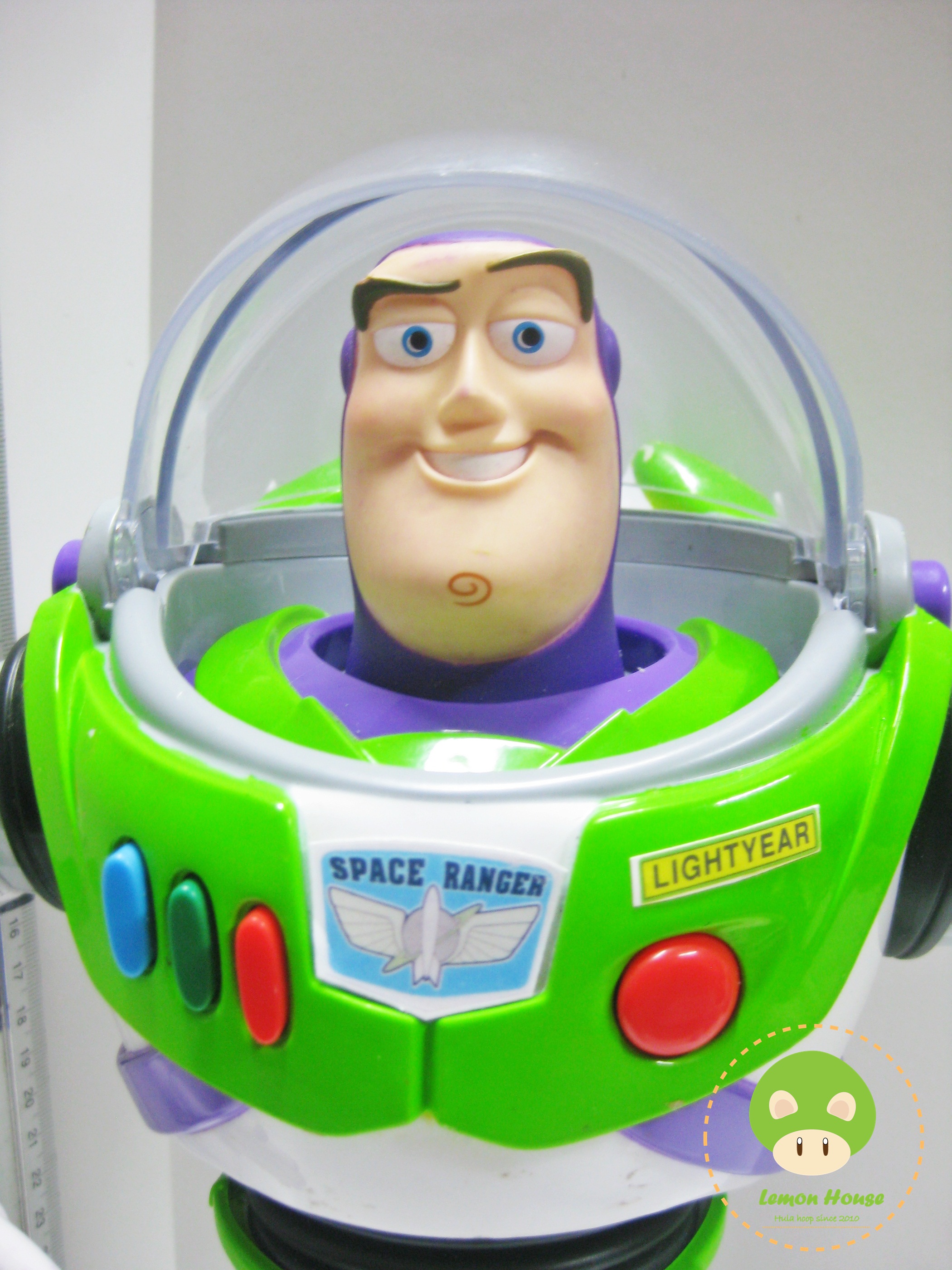 ตุ๊กตา Buzz Light Year จาก Toy Story