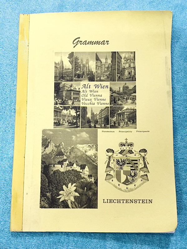 ►อ.ถ้วย◄ หนังสือเรียนภาษาอังกฤษครูพี่ถ้วย คอร์ส Grammar เล่ม 1-2 สอบเข้าเตรียมอุดม + ชีทเฉลย + ชีทสรุปแกรมม่า ในหนังสือมีโจทย์เยอะมาก มีจดบางหน้า จดละเอียด มีชีทเฉลยใช้คู่กับหนังสือให้ต่างหาก และมีชีทตัวอย่างการสรุป Grammar ย่อๆให้พอเข้าใจแบบภาพรวม ควรจำเ