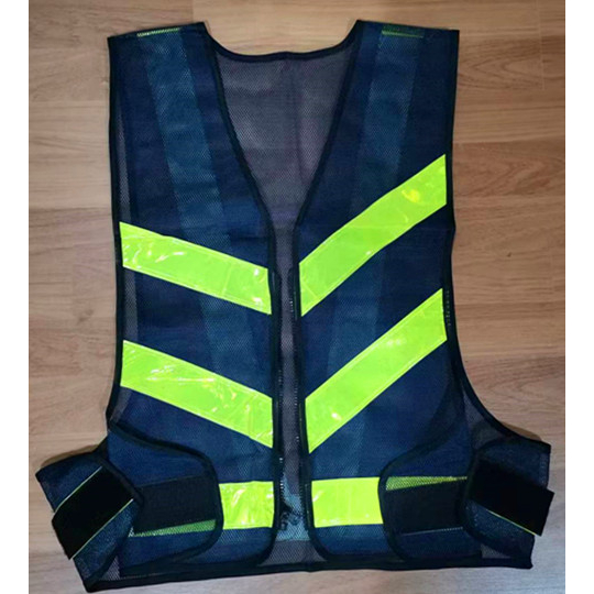 เสื้อสะท้อนแสงตาข่ายเล็ก- แถบสะท้อนแสง 6 แถบ