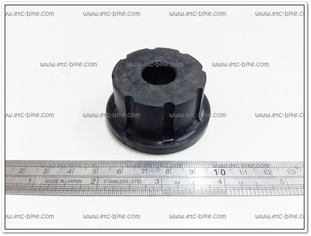 ยางรองถังหน้า TZR, VR150