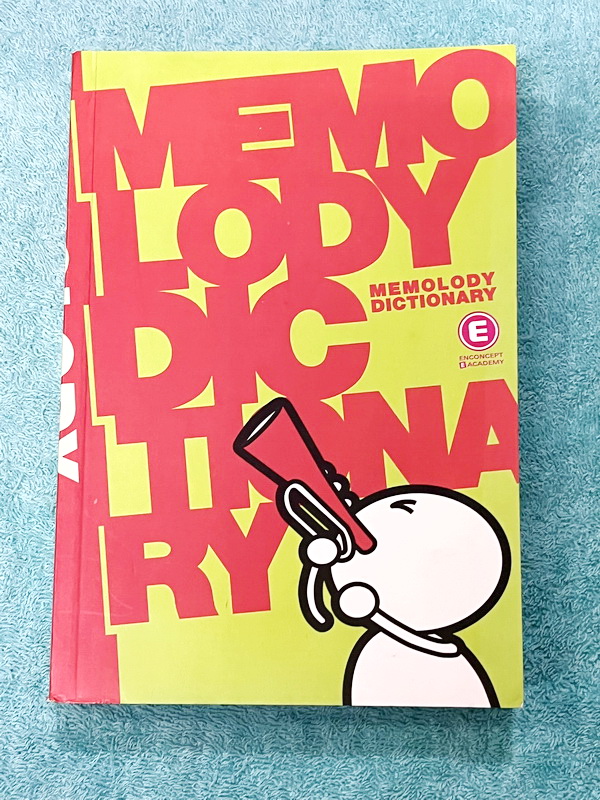 ►ครูพี่แนน Enconcept◄ เซ็ทหนังสือ Memelody + CD เพลงภาษาอังกฤษครูพี่แนน ในเซ็ทมีเพลงครอบคลุมคำศัพท์ตั้งแต่ระดับ Basic จนถึง Advanced เหมาะสำหรับเด็กประถมปลาย - สอบเข้า ม.1 - ม.ต้น - สอบเข้า ม.4 จนถึงระดับชั้น ม.ปลาย มีเพลงทั้งหมดมากกว่า 219 เพลง ช่วยเพื่อ