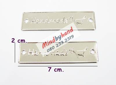 แผ่นป้าย โลหะ สีเหลี่ยมยาว Handmade สีเงิน 7 ซม.