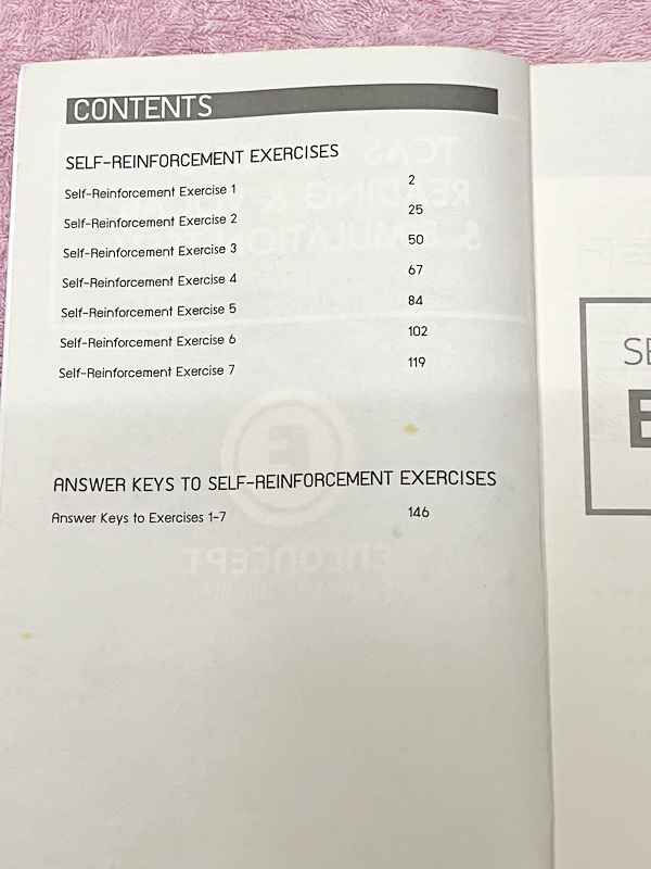 ►ครูพี่แนน Enconcept◄ หนังสือตะลุยโจทย์ TCAS Admission เล่ม Reading + Vocab เพื่อสอบ GAT O-Net 9 วิชาสามัญ เน้นตะลุยโจทย์ทั้งเล่ม ในหนังสือมีเขียนเล็กน้อย ด้านหลังมีเฉลย Answer Keys ครบทุกข้อ เป็นเฉลยอธิบายอย่างละเอียด