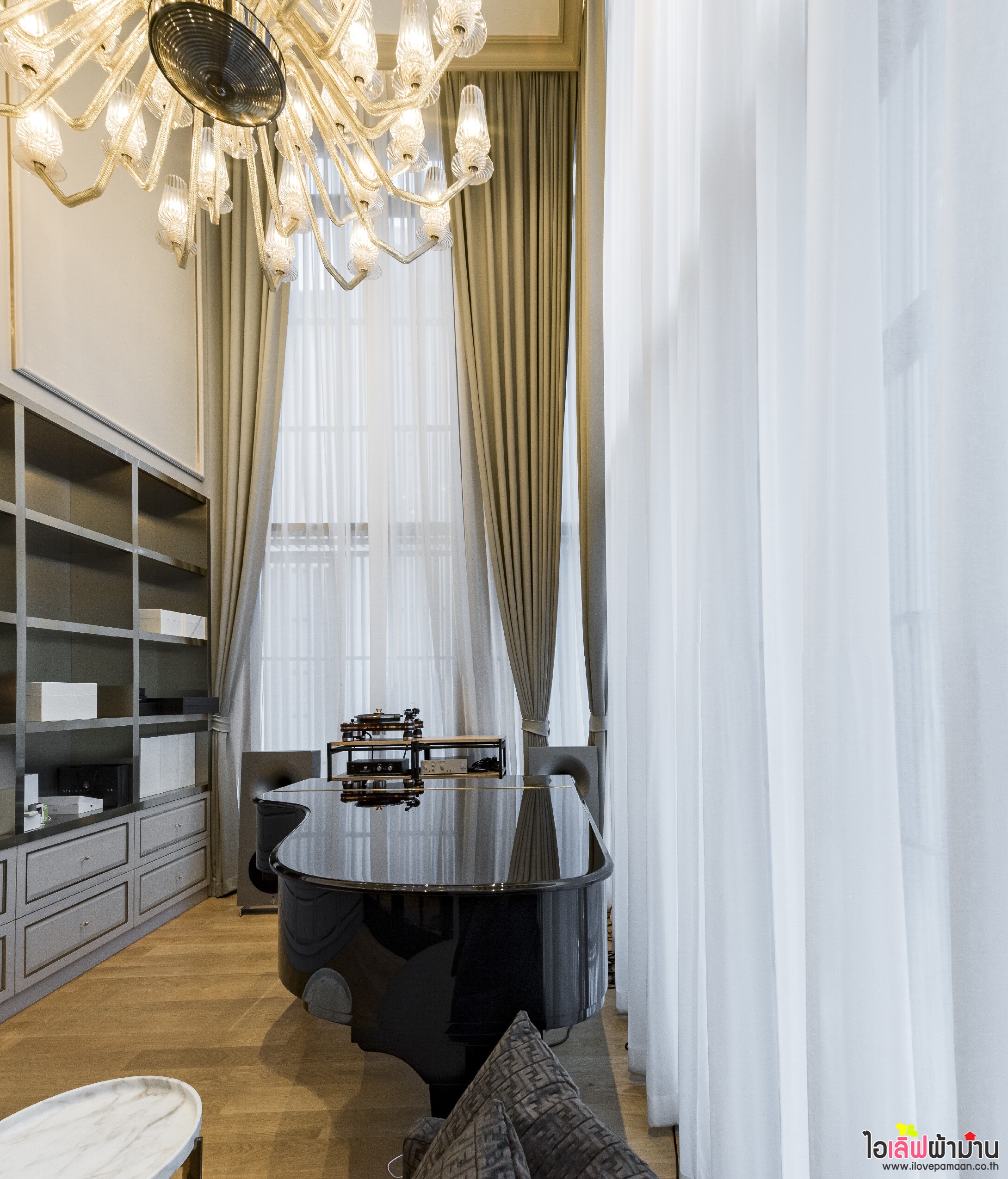 [H506] ผ้าม่าน รางมอเตอร์ไฟฟ้า และมู่ลี่ไม้ บ้านสุดหรู 🏠🏡หน้างานหมู่บ้าน Park Avenue โครงการบ้านเดี่ยวระดับ Luxury