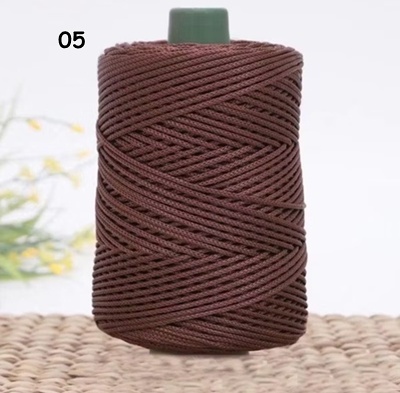 เชือกร่มเส้น3มิล รหัสสี 05 น้ำตาลเข้ม