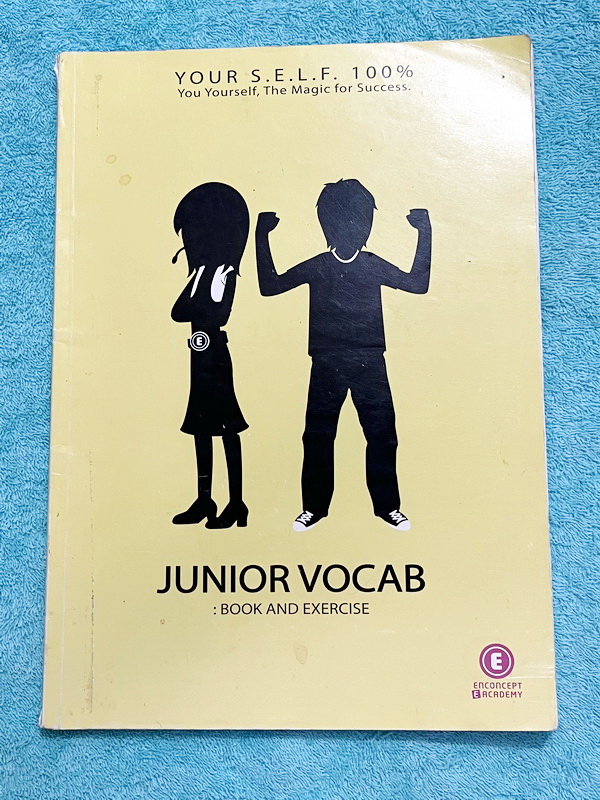 ►Enconcept◄ หนังสือเรียนพิเศษครูพี่แนน Enconcept วิชาภาษาอังกฤษ ม.ต้น Junior Vocab Book and Exercises มีสรุปวิธีการดูคำศัพท์ การสังเกตการเดาความหมายคำศัพท์จากบริบท พี่แนนแยกคำศัพท์ออกเป็นหมวดหมู่ ทำให้จำศัพท์ง่าย มีโจทย์แนวข้อสอบเข้า ร.ร.เตรียมอุดม จดครบเ