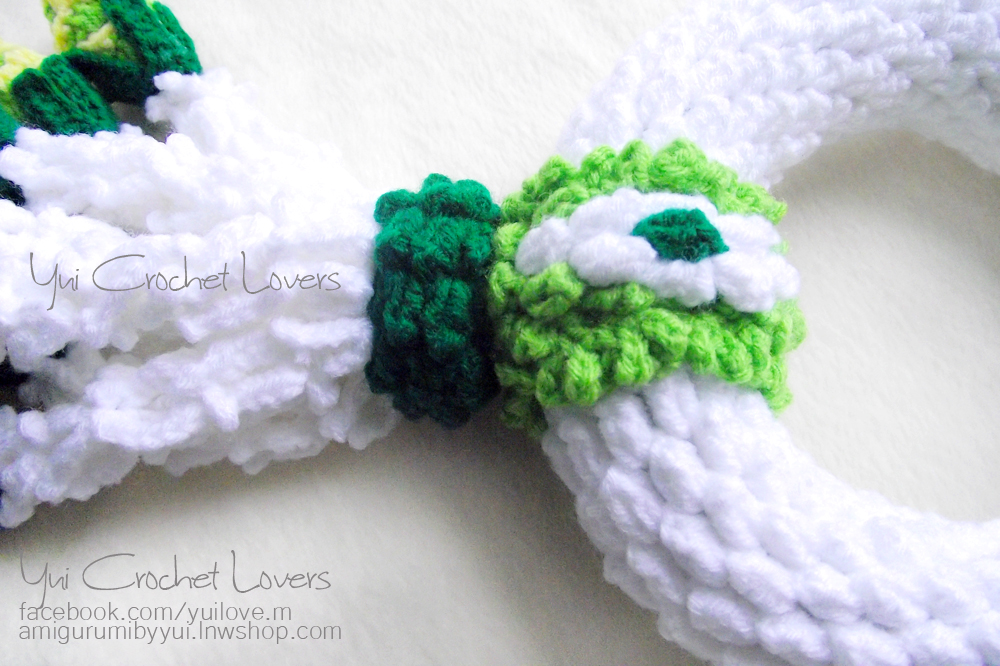 พวงมาลัยไหมพรมแบบมีลาย 2 Size L