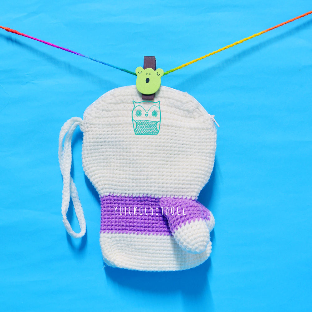 กระเป๋าไหมพรม สายคล้องมือ เดซี่ดั๊ก