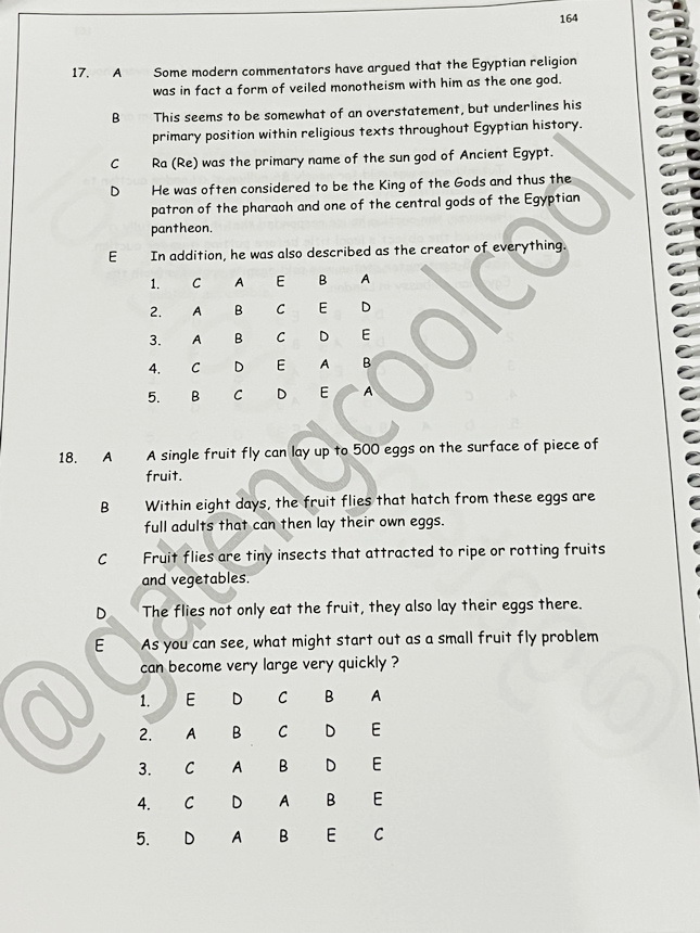 ►หนังสืออังกฤษ9วิชาสามัญ◄ หนังสือเรียนพิเศษพี่เกม Super Top 9 วิชาสามัญวิชาภาษาอังกฤษ มีโจทย์ข้อสอบเก่าและข้อสอบจำลองประกอบด้วยพาร์ท Conversation , Long Reading , Writing Ability , Grammar , Vocab มีจดเล็กน้อย ไม่มีเฉลย หนังสือเล่มหนาใหญ่ หนังสือใส่ปกสันเ