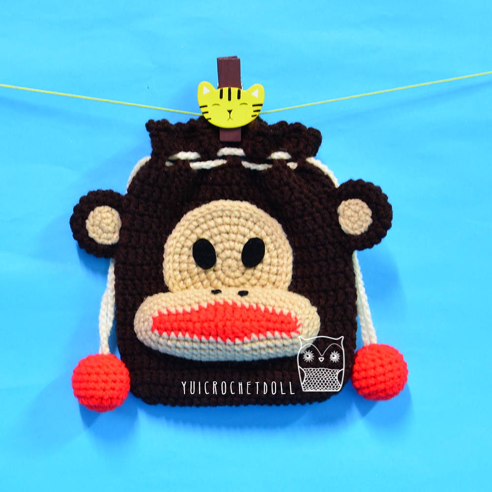 กระเป๋าหูรูดไหมพรม พอลแฟรงค์ Paul Frank Drawstring Crochet Bag