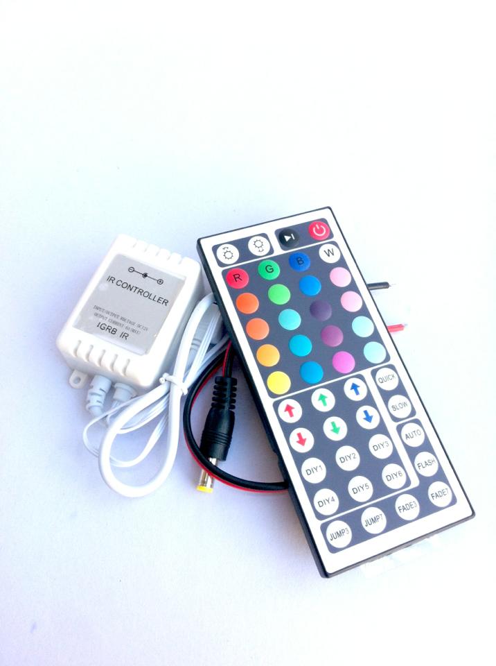 กล่องคุมไฟริบบิ้นRGB+รีโมท 44คีย์