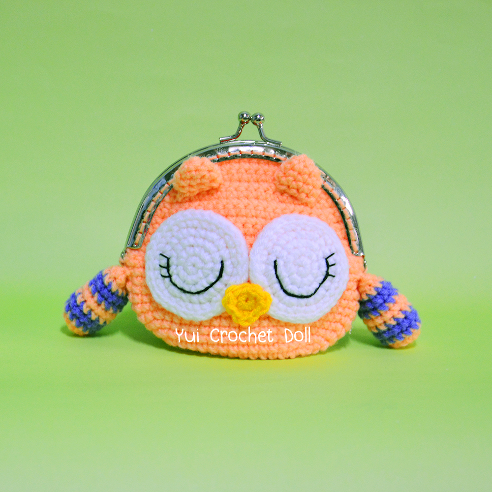 กระเป๋าปิ๊กแป๊กไหมพรมนกฮูกตาพริ้ม