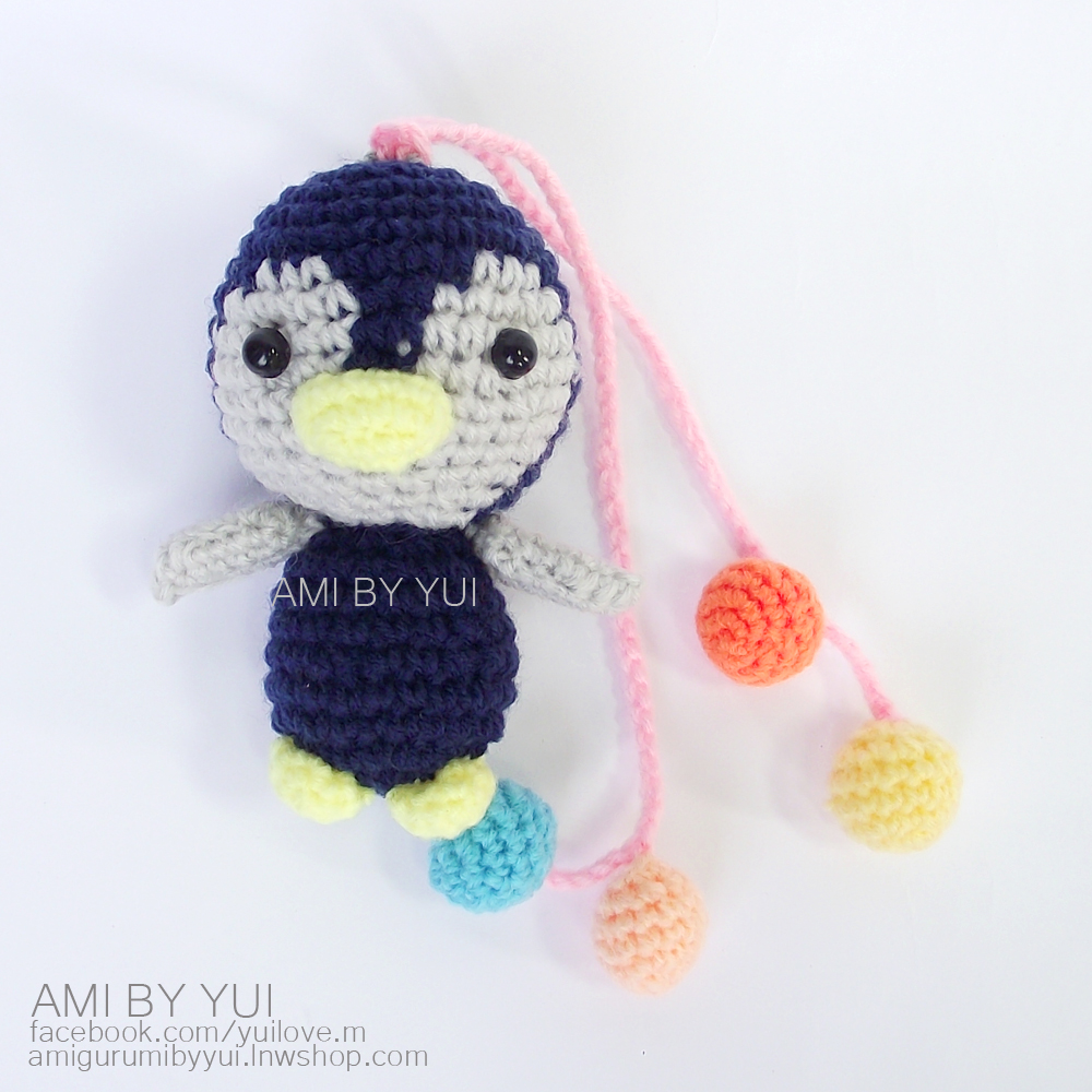 พวงห้อยกระเป๋าเพนกวิน Colorful