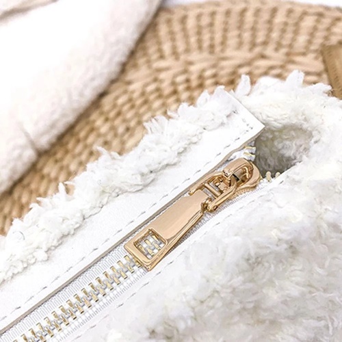 ซิปพร้อมหนังสำเร็จรูป ความยาวประมาณ 9 นิ้ว