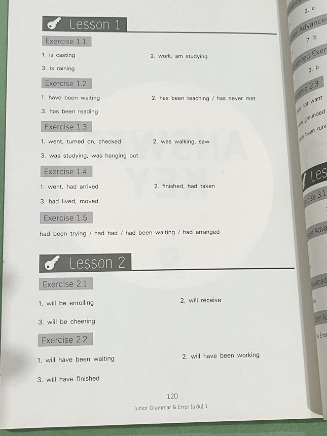 ►ครูพี่แนน Enconcept◄ ครบเซ็ท 6 เล่ม หนังสือกวดวิชาภาษาอังกฤษ Grammar ระดับชั้น ม.ต้น ในเซ็ทมีหนังสือเรียน 3 เล่ม + หนังสือตะลุยโจทย์ 3 เล่ม ในหนังสือเรียนทุกเล่มมี Tips & Tricks เทคนิคลัดในการดูหลักแกรมม่าเยอะมาก มีกฎเหล็ก ข้อห้ามที่ต้องจำ รวมทั้งจุดที่ช