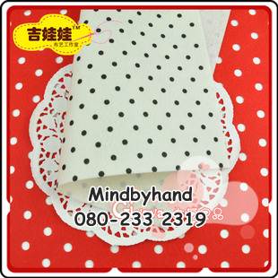 ผ้าสักหลาด ลายจุด (จุดใหญ่)