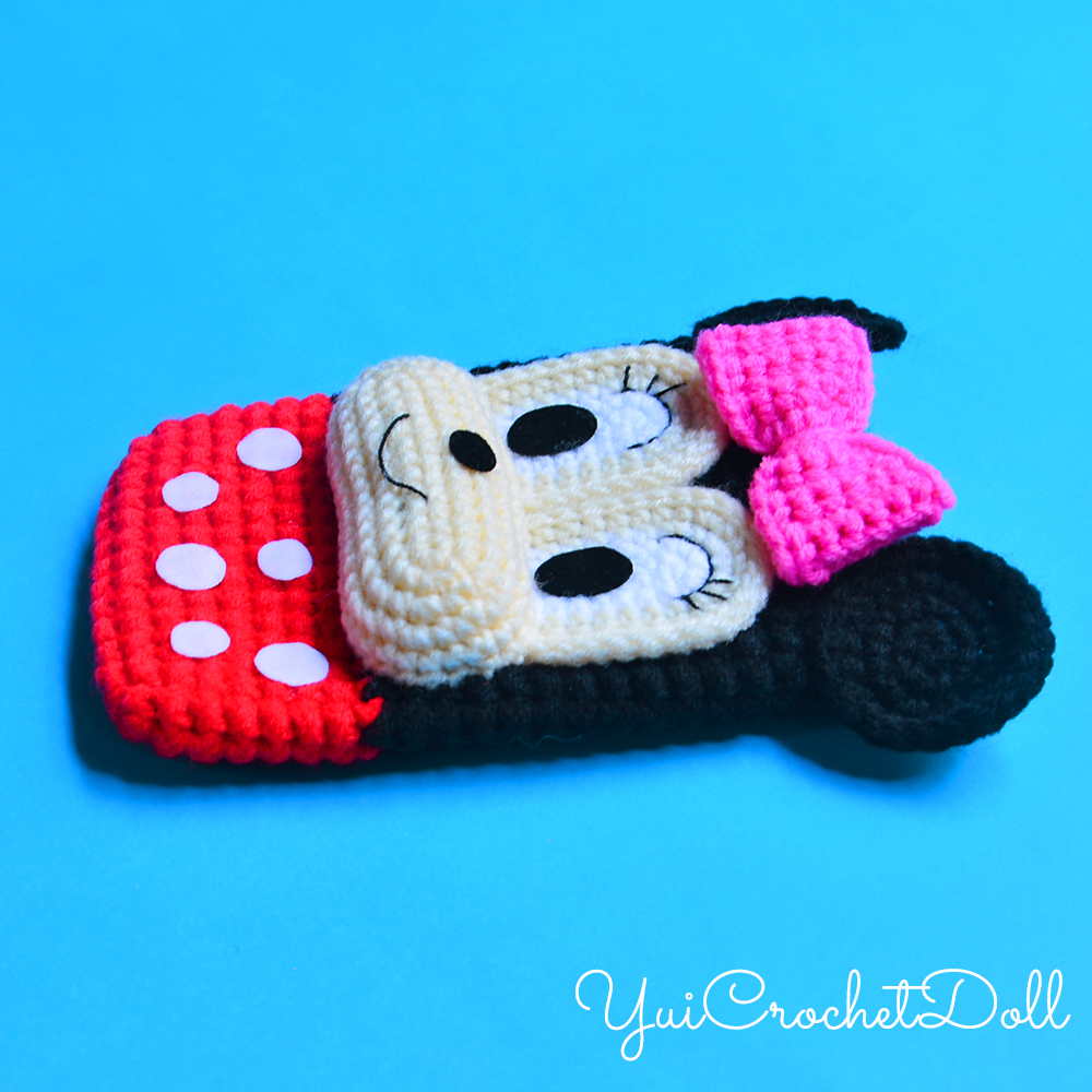 ซองใส่โทรศัพท์มือถือไหมพรม มินนี่เม้าส์