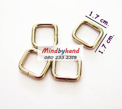 ห่วงเหล็กสีเหลี่ยม สีเงิน 1.7.x1.7 cm.