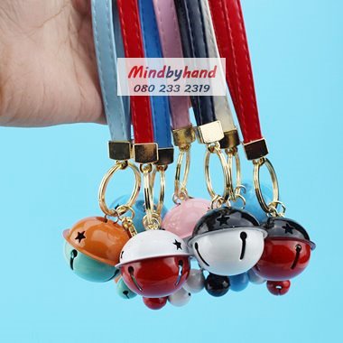 พวงกุญแจกระพรวนใหญ่