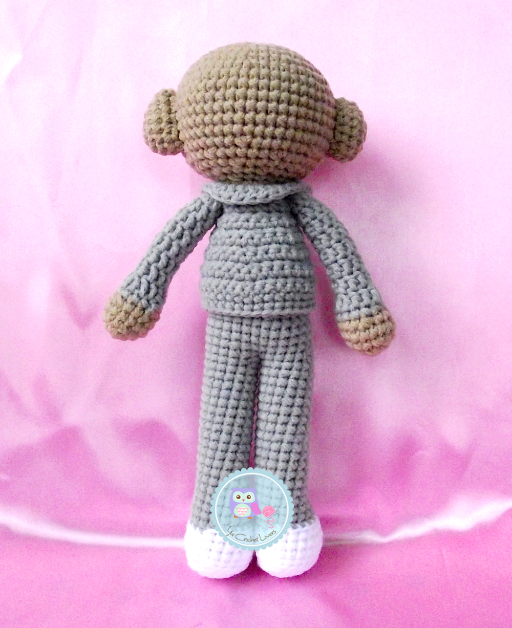 ตุ๊กตาถักไหมพรมหมีใส่สูท Bear