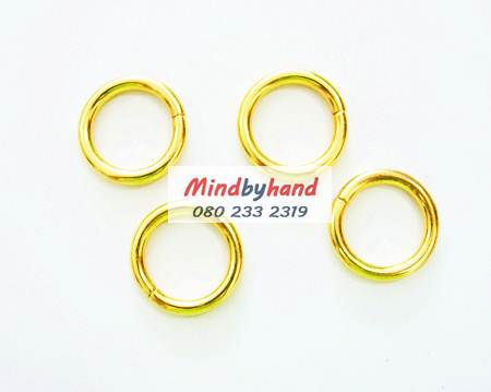 ห่วงเหล็กวงกลมสีทอง ขนาด 2.5 cm.