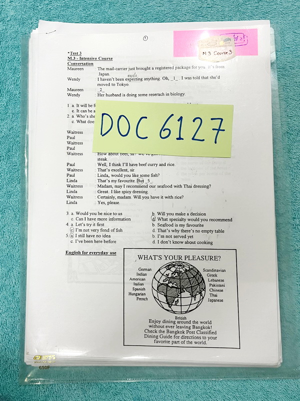 ►ชีทครูถ้วย◄ DOC 6127 ชีทวิชาภาษาอังกฤษครูถ้วย ม.ต้น – เข้าเตรียมอุดม เป็นชีทฉบับจริงที่แจกในคอร์สเรียน ไม่ใช่ชีทซีร็อก เป็นชีทกระจายๆกองใหญ่รวมทั้งหมดมากกกว่า 120 ชุด มีทั้งแบบหนาบางคละกันไป ความหนาทั้งหมดเทียบเท่าหนังสือทั่วไป 7-8 เล่ม ชีททั้งหมดจัดเก็บ