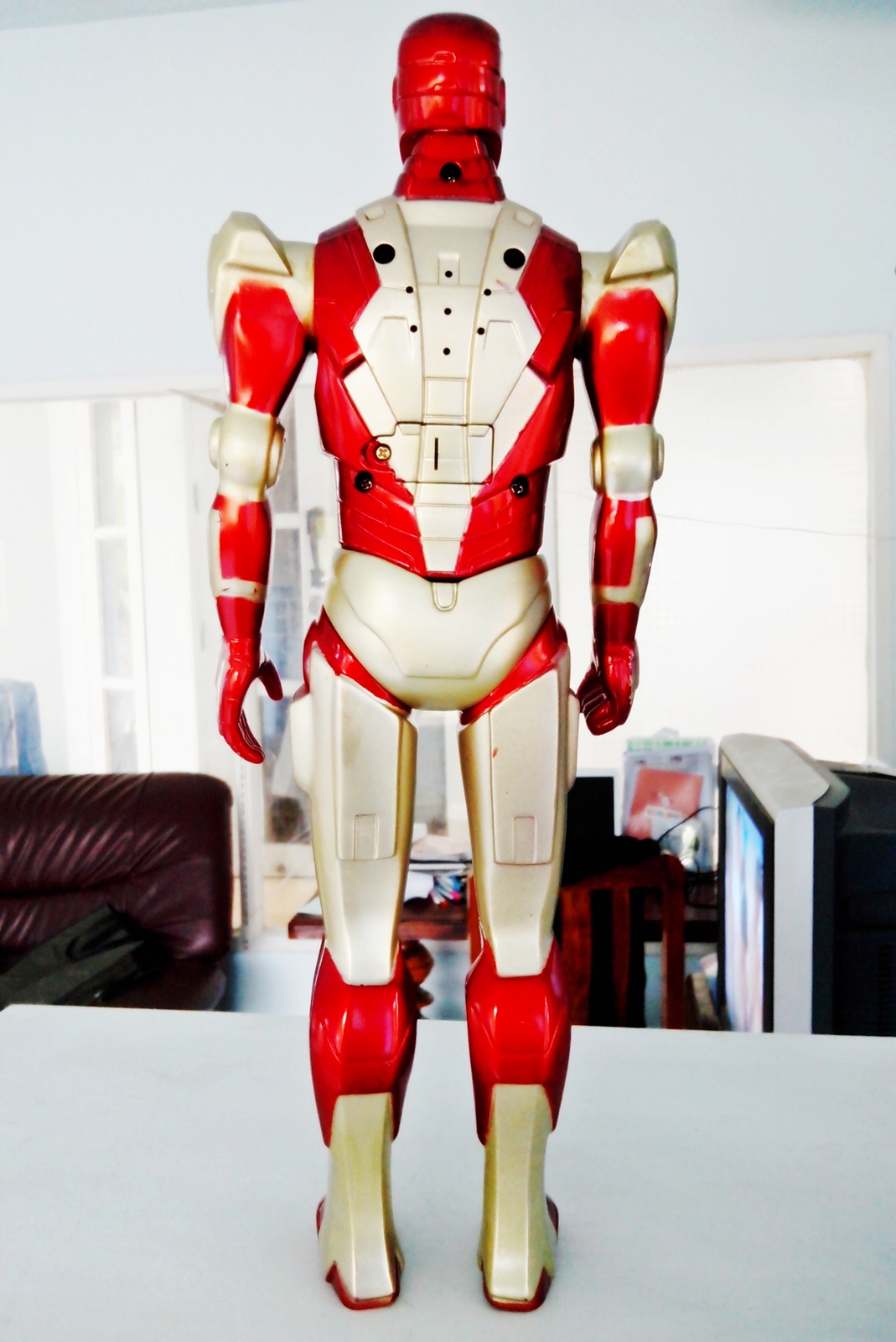 ไอรอนแมน (Iron man ) มีเสียง 14"