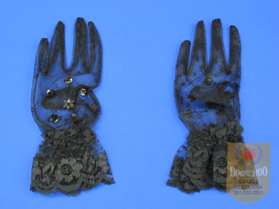 ถุงมือลูกไม้ดำ