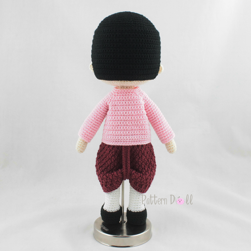 E-book ส่งทาง e-mail แพทเทิร์นตุ๊กตาถักโครเชต์คู่แต่งงานชุดไทย ๑