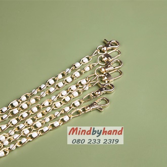 โซ่สายกระเป๋า สีทองร้อยมุก