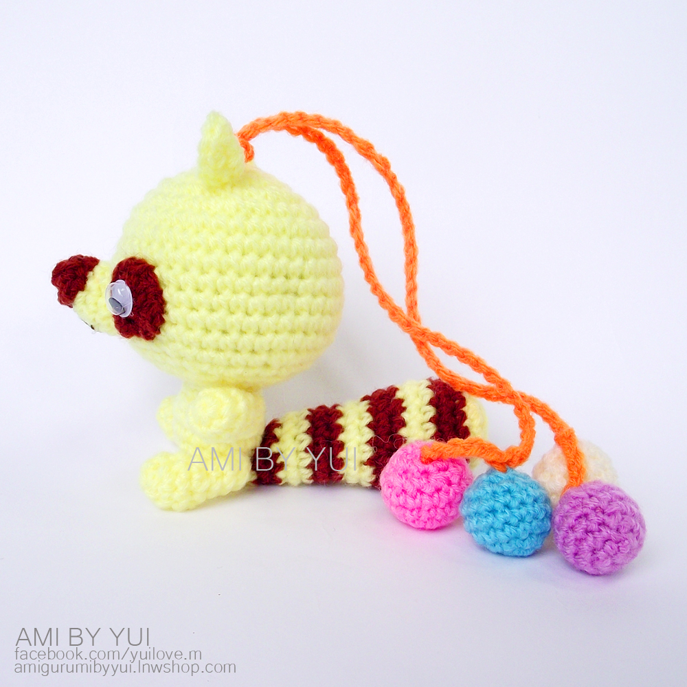 พวงห้อยกระเป๋าแรคคูนตากลม