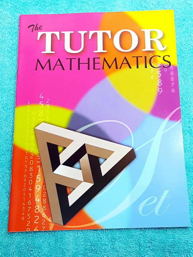 ►The Tutor◄ หนังสือเรียนคณิตศาสตร์ เซต มีสรุปสูตรสั้นๆ โจทย์เยอะมาก มีข้อควรจำที่สำคัญ ด้านหลังมีเฉลย หนังสือใหม่เอี่ยม