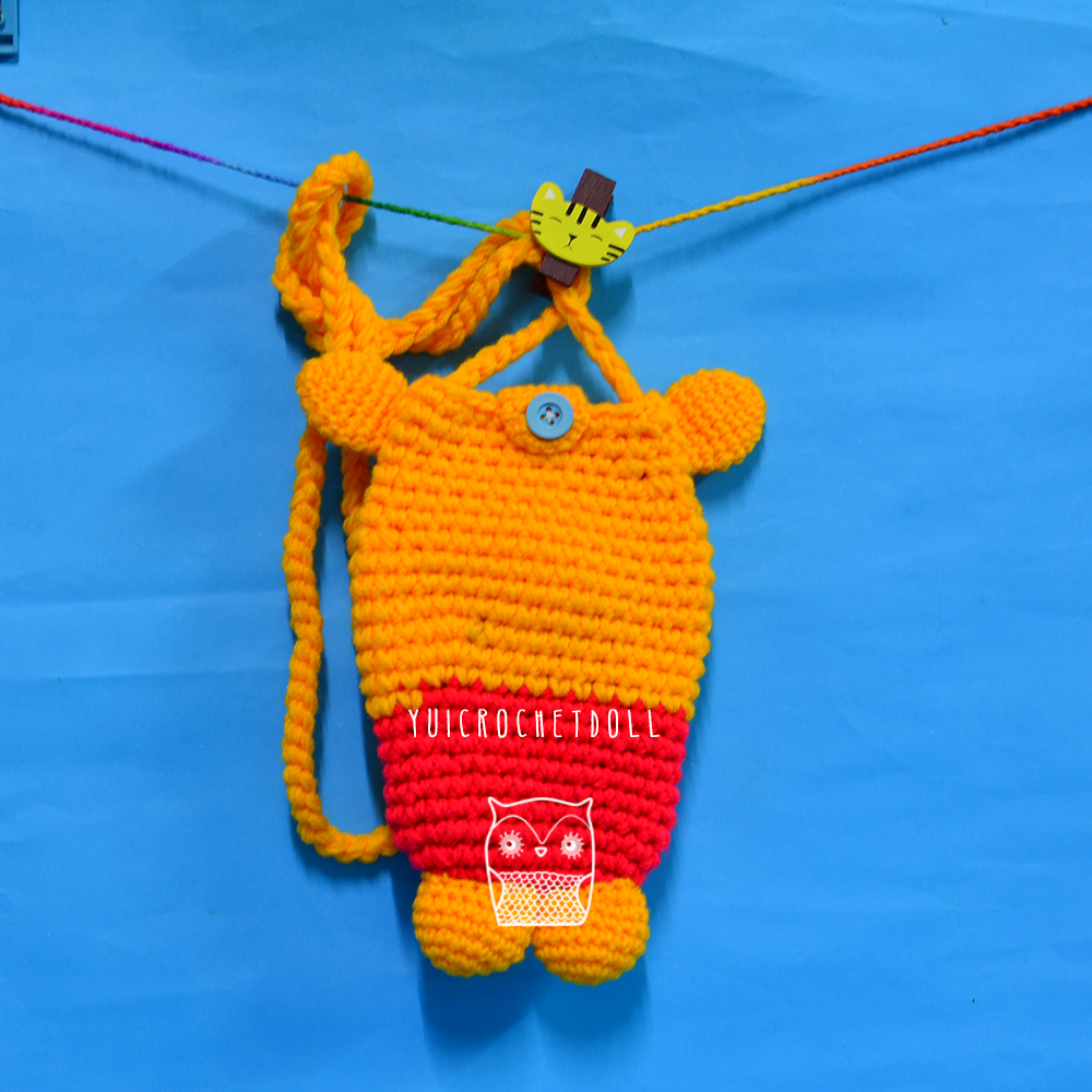 กระเป๋าใส่โทรศัพท์มือถือ สายคล้องคอ หมีพูห์