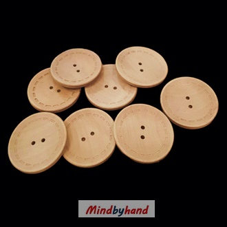 กระดุมไม้ สีดำ / สีน้้ำตาล ขนาด 5 cm.