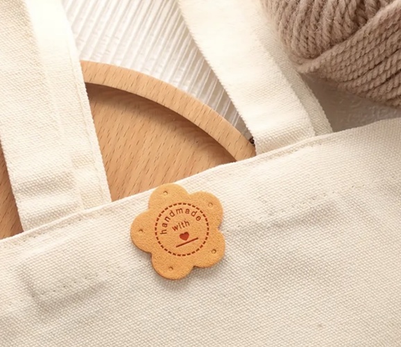 แผ่นหนัง Handmade รูปดอกไม้