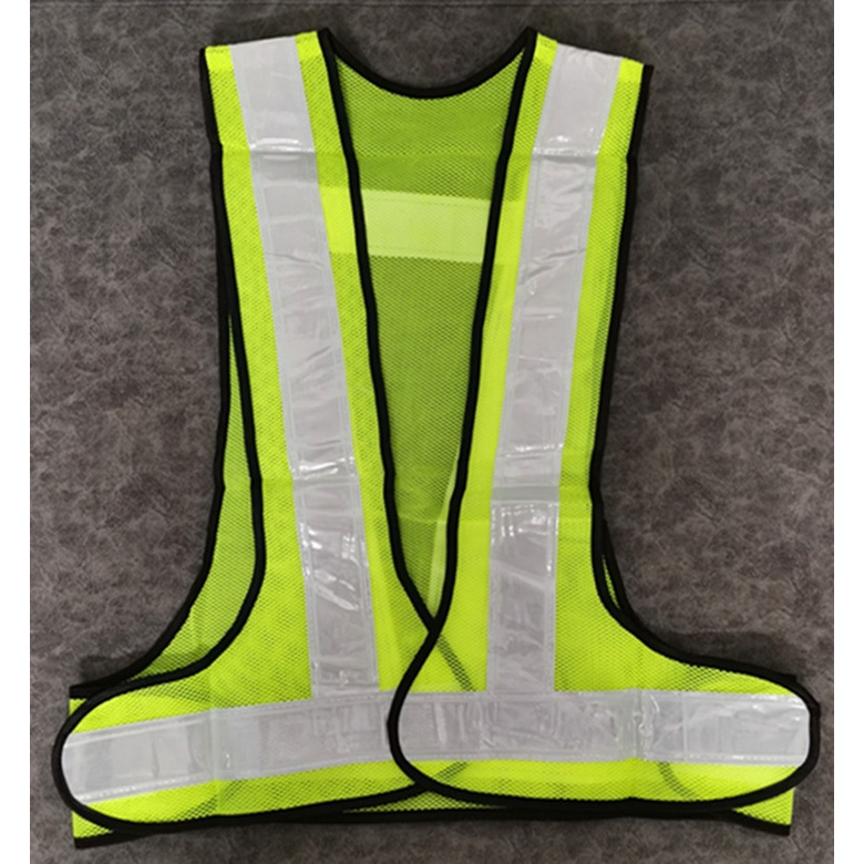 เสื้อกั๊กสะท้อนแสงคอ V เล็ก ติดตีนตุ๊กแกด้านหน้า มีสี ส้ม-เขียว,ดำ-เขียว,น้ำเงิน-เขียว,เขียว-ส้ม,เขียว-ขาว,ดำ-ส้ม,ส้ม-ขาว