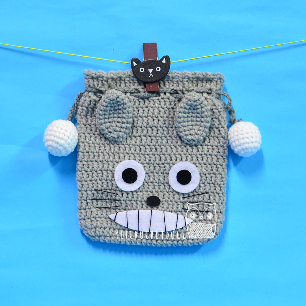 กระเป๋าหูรูดไหมพรม โทโทโร่ Totoro Drawstring Crochet Bag