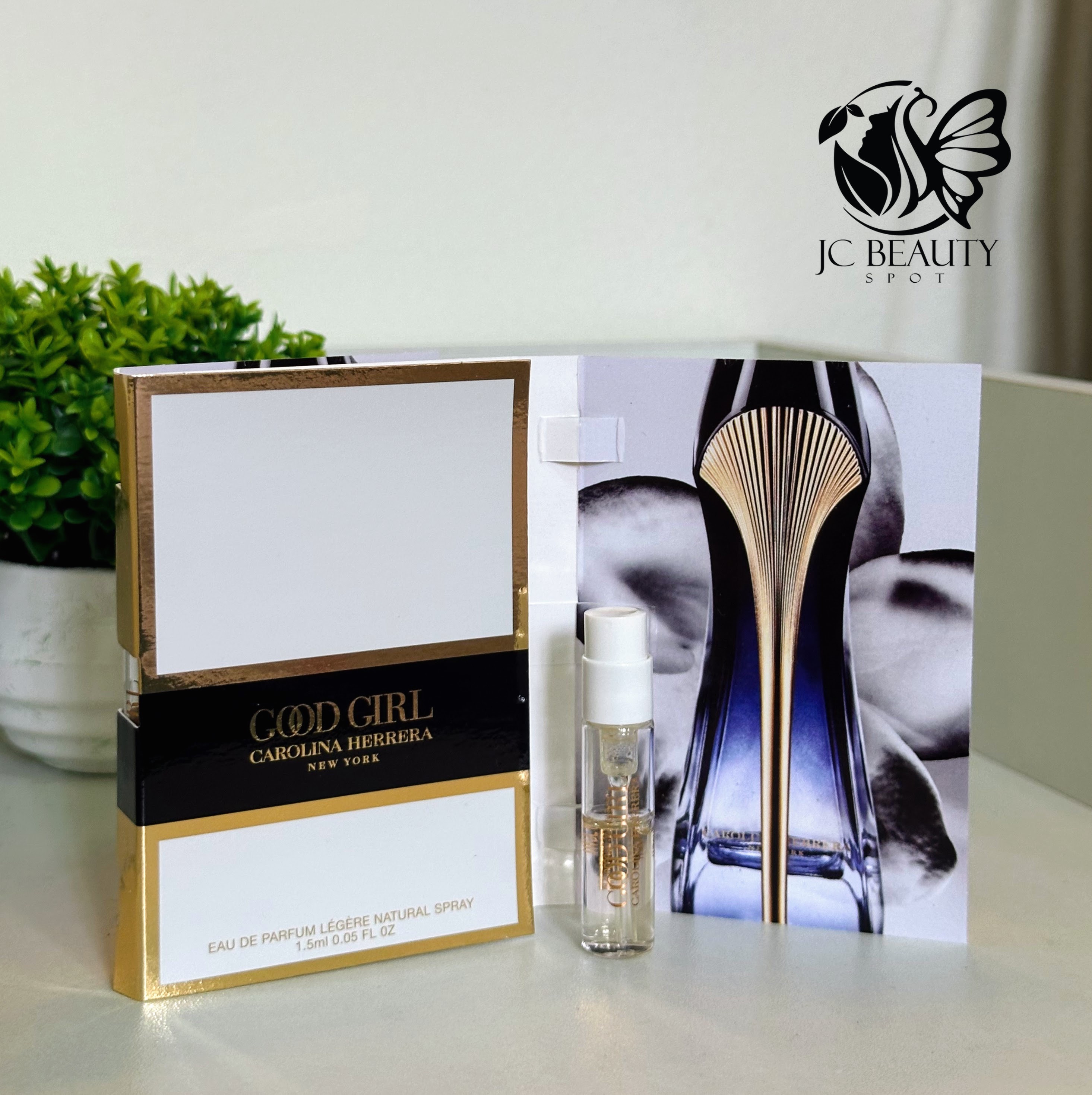 Good Girl Legere Carolina Herrera EDP for women Spray 1.5ml