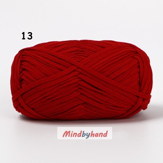ไหมเส้นแบน น้ำหนัก 200g. รหัสสี 13 สีแดงเข้ม