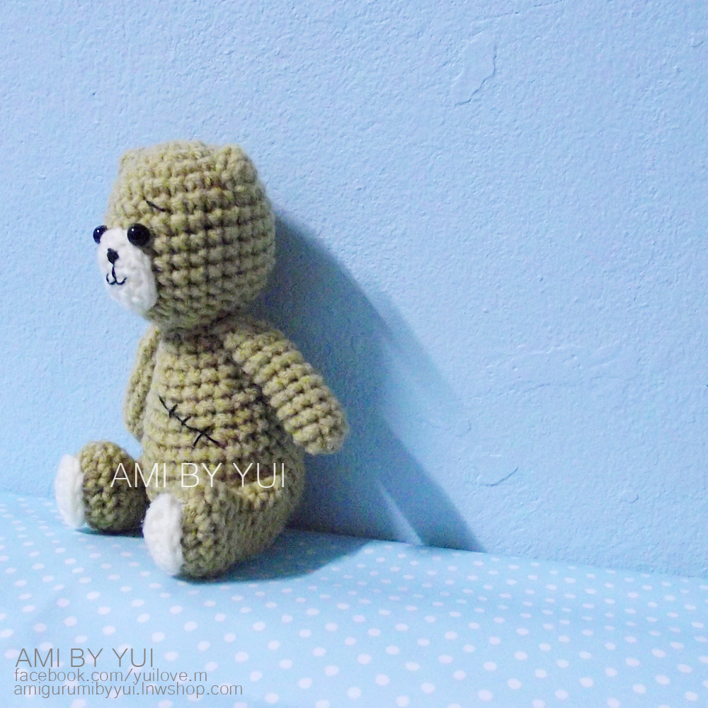 ตุ๊กตาถักไหมพรมหมี Bear