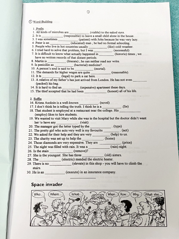 ►อ.ถ้วย◄ หนังสือเรียนภาษาอังกฤษครูพี่ถ้วย คอร์ส Grammar เล่ม 1-2 สอบเข้าเตรียมอุดม + ชีทเฉลย + ชีทสรุปแกรมม่า ในหนังสือมีโจทย์เยอะมาก มีจดบางหน้า จดละเอียด มีชีทเฉลยใช้คู่กับหนังสือให้ต่างหาก และมีชีทตัวอย่างการสรุป Grammar ย่อๆให้พอเข้าใจแบบภาพรวม ควรจำเ