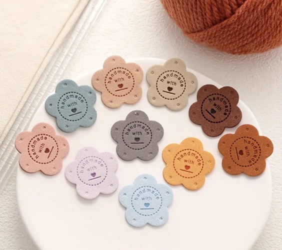 แผ่นหนัง Handmade รูปดอกไม้