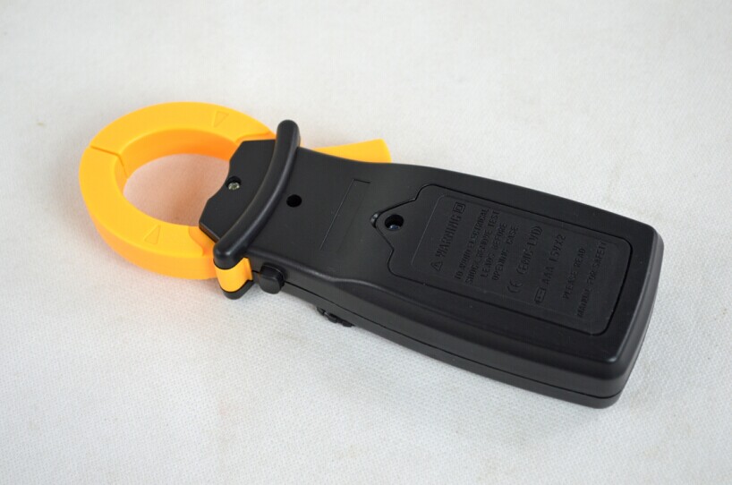 Digital Clamp-on Multimeter ดิจิตอลแคลมป์-มัลติมิเตอร์ DT3266L