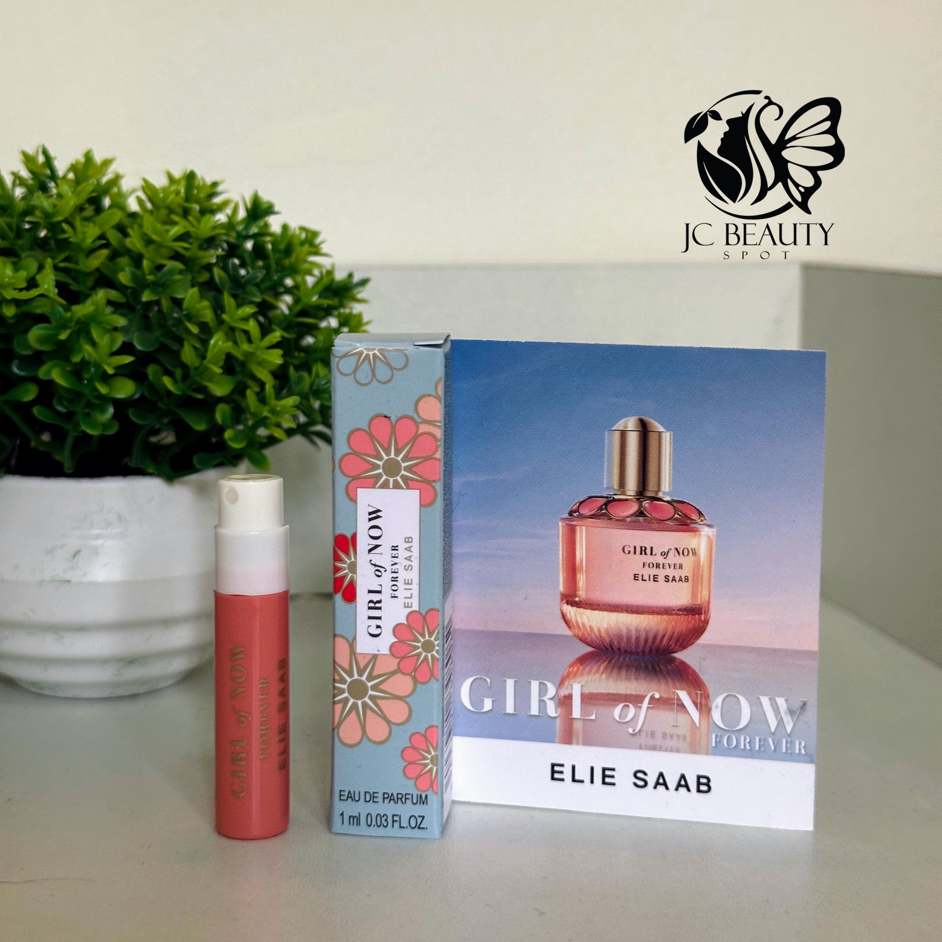 Girl of Now Forever Elie Saab EDP for women Spray 1ml.
