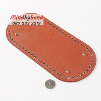 แผ่นหนังรองก้นกระเป๋าสำเร็จรูป ขนาด 12x25 cm. ทรงเหลี่ยม