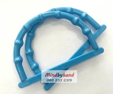 หูกระเป๋าพลาสติก ตัว D ลายข้อไผ่