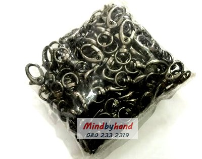 ตะขอก้ามปู สีดำ ขนาด 3.2 ซม.